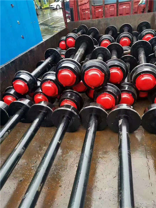 華礦重工一批礦車(chē)輪對(duì)發(fā)往河北武安